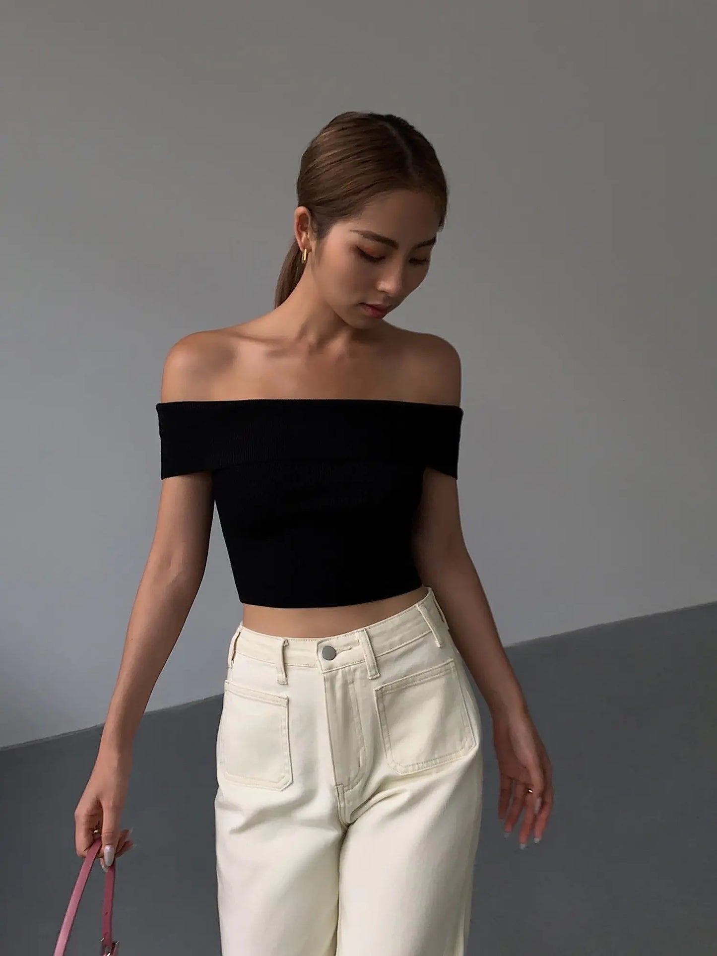 One-Shoulder Knitted Women's Cropped T-Shirt