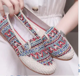 Comfortable Non-Slip Canvas Shoes for Women (One Pair)