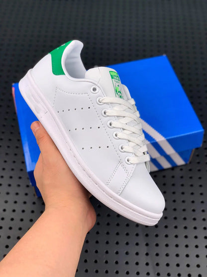 Smith Casual White Shoes with Green Tail - Breathable Sneakers