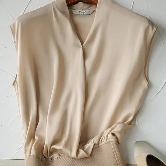 Elegant Summer Women's T-Shirt