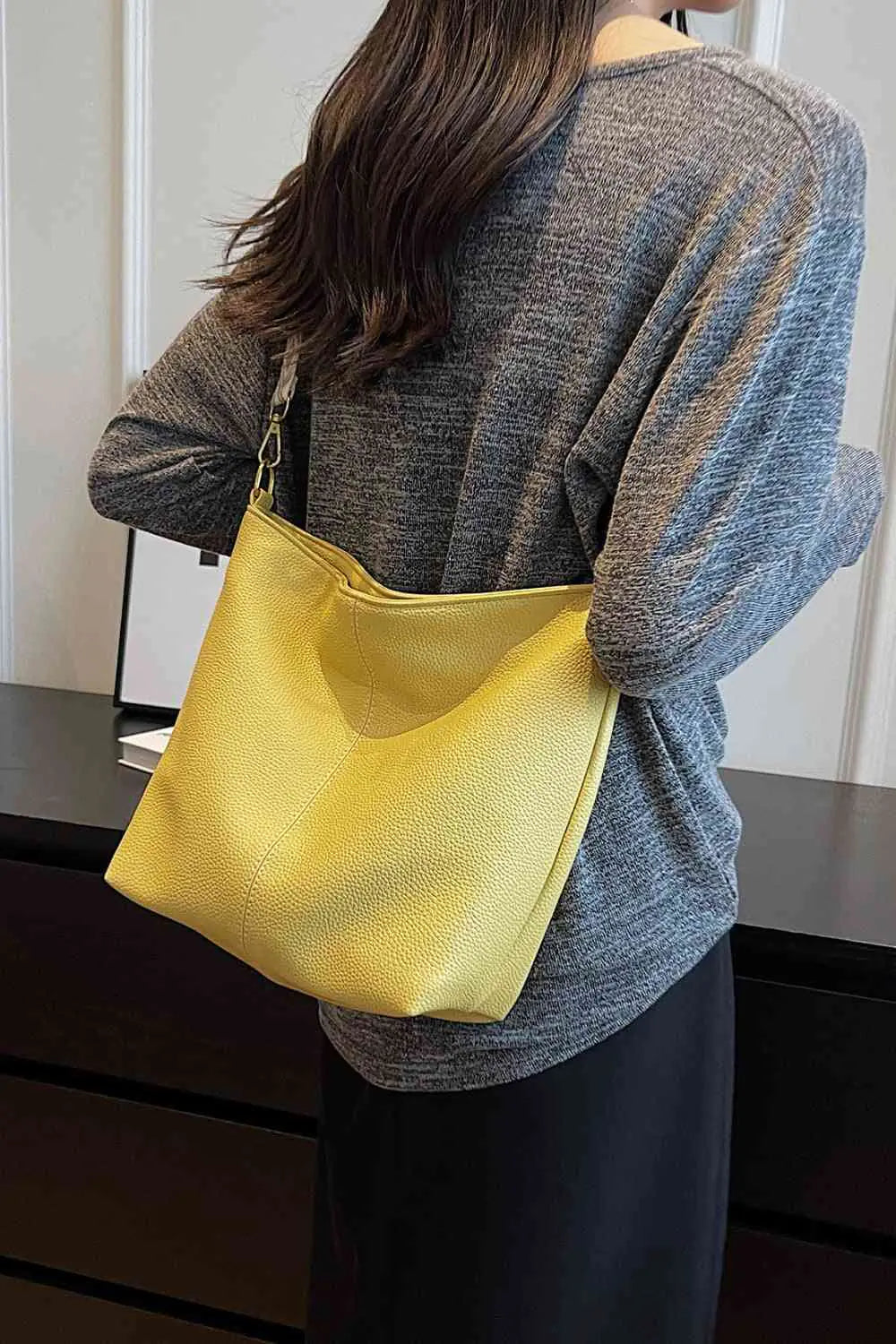 Meg Shoulder Bag-