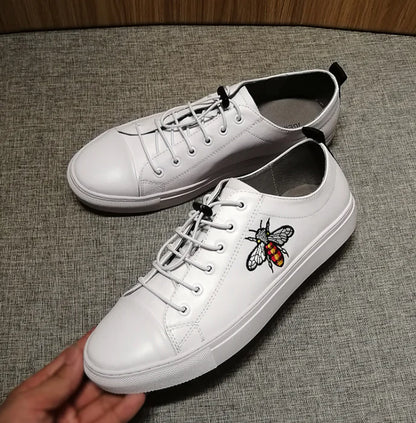 Bee Embroidery Casual Sneakers for Men