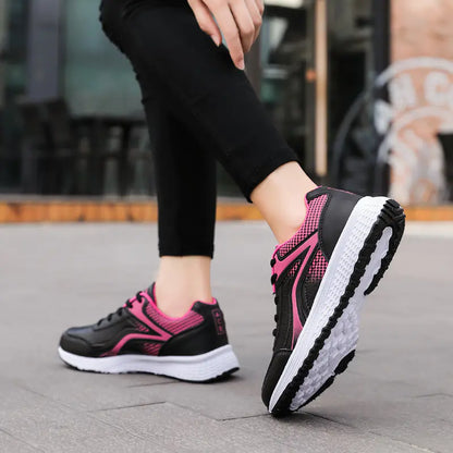 Breathable Flat Sports Shoes for Women - Comfortable Travel
