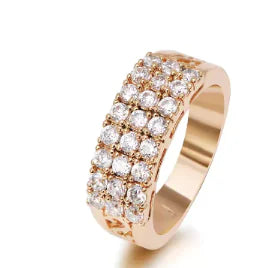 18k Gold Ring with Zirconia - Simple Rose Gold Design