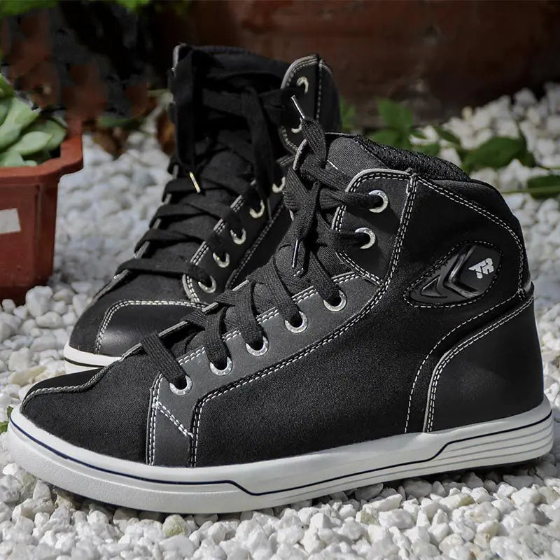 מגפי רכיבה קצרים לגברים לקיץ עם אופנוע