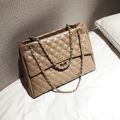 2020 New Women's Fashion Quilted Chain Bag