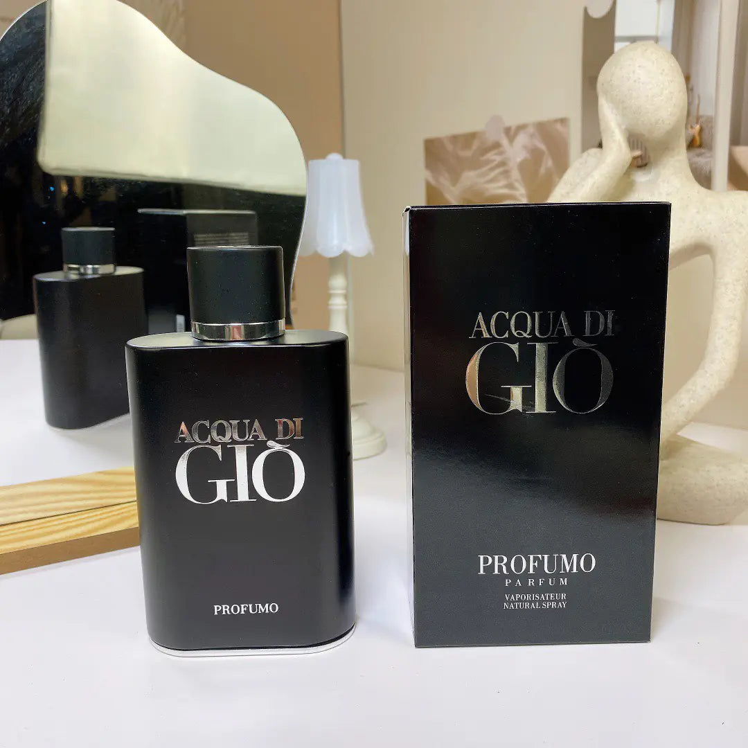 Vietnam GIO Classic White Men's Black Perfume