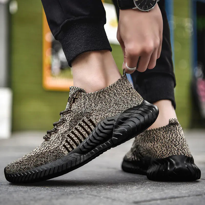 Breathable Outdoor Running Shoes for Men (Knitted)