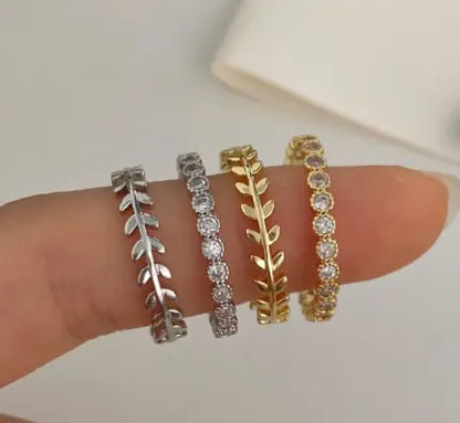 Vintage Metal Leaf Ring with Zircon for Women