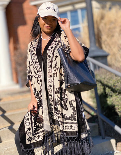 קימונו בוהו אלגנטי בסגנון ברנאוט