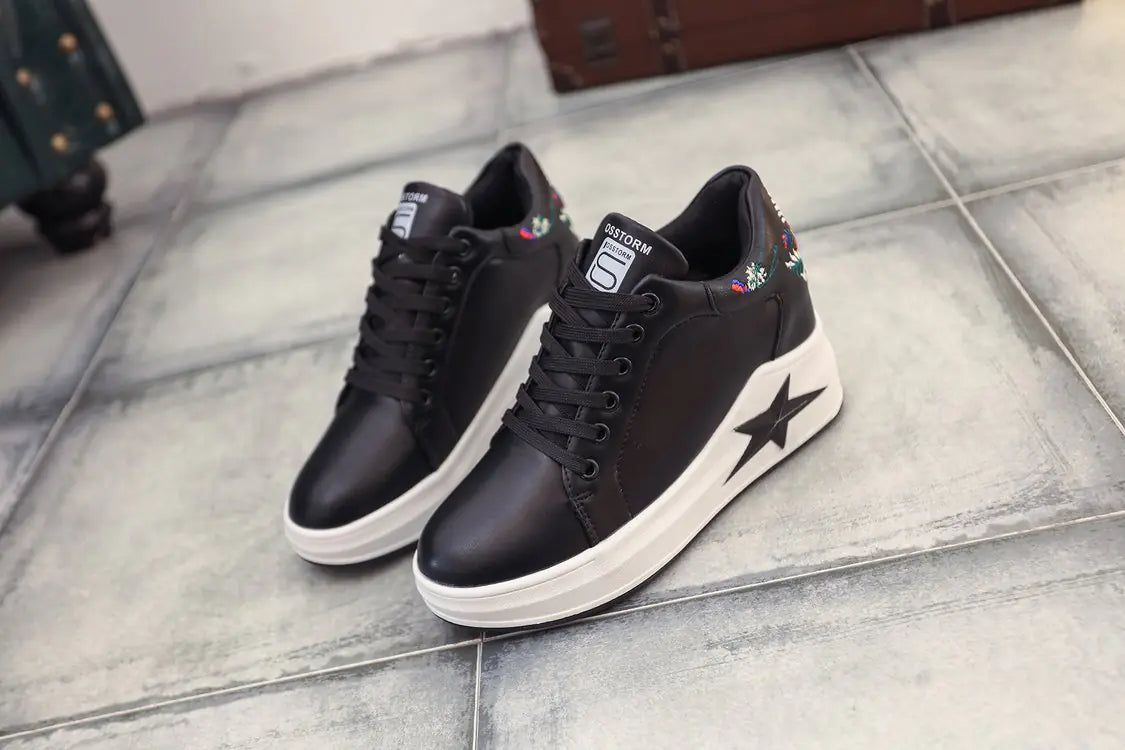 Embroidered Casual Women's Sneakers - Korean Style