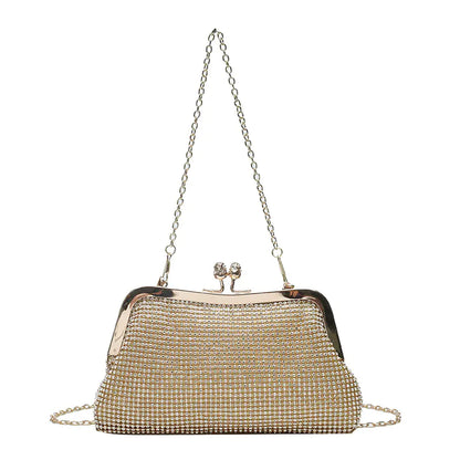 Crossbody Clip Chain Bag for Stylish Outings