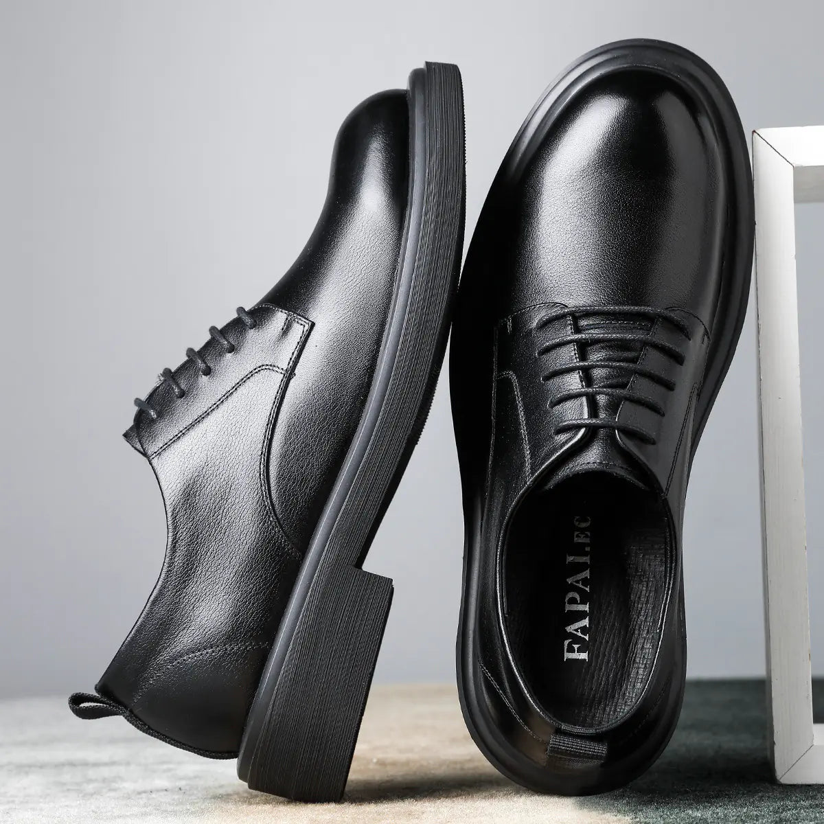 Men's Business Casual Leather Shoes in Brown and Black