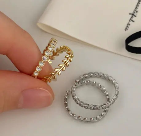 Vintage Metal Leaf Ring with Zircon for Women