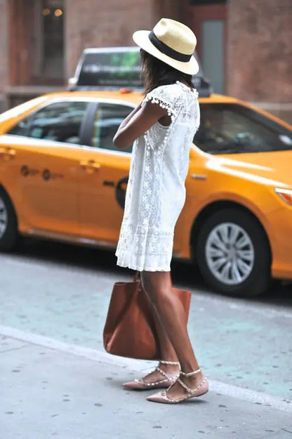 Elegant White Lace Sleeveless Dress