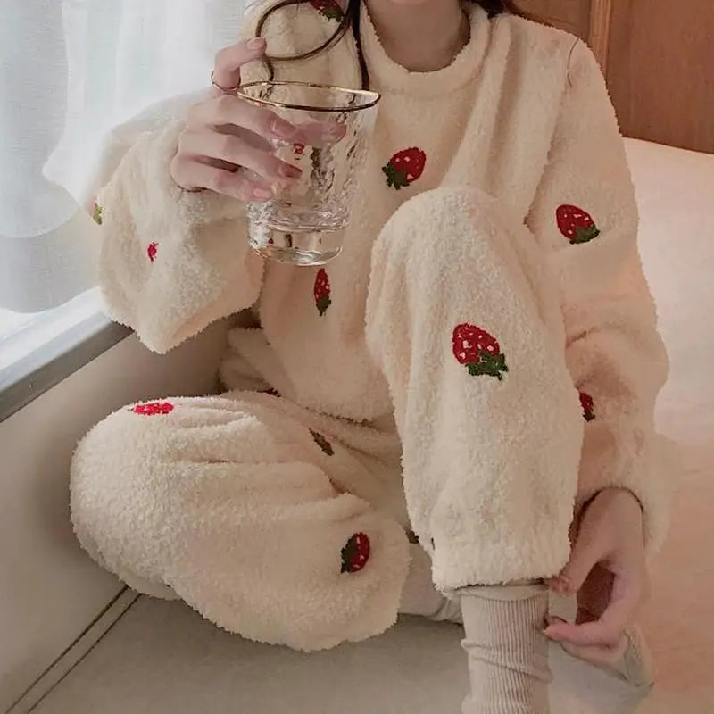Chic Kawaii Strawberry Women's Pajamas Set