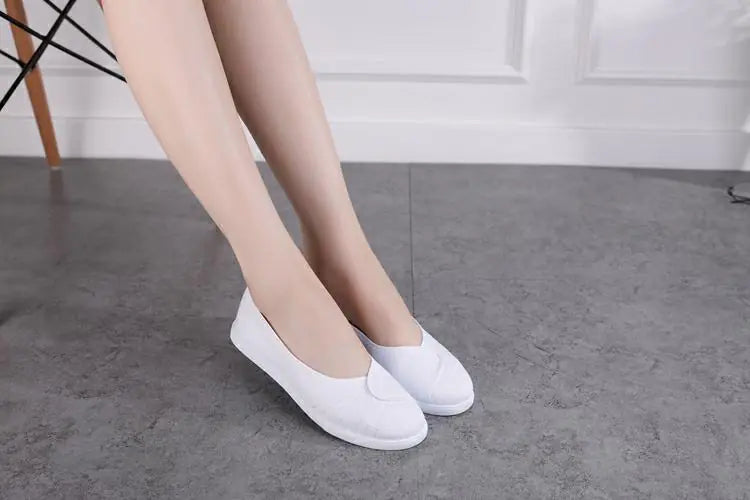 Classic Comfortable Flat Canvas Shoes for Women