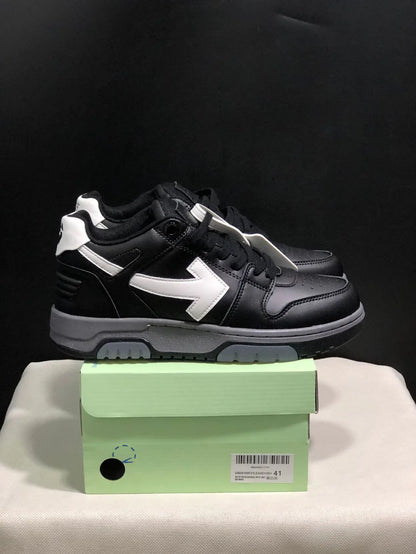 OFF-WHITE Leather Arrow Low-Top Sneakers for All