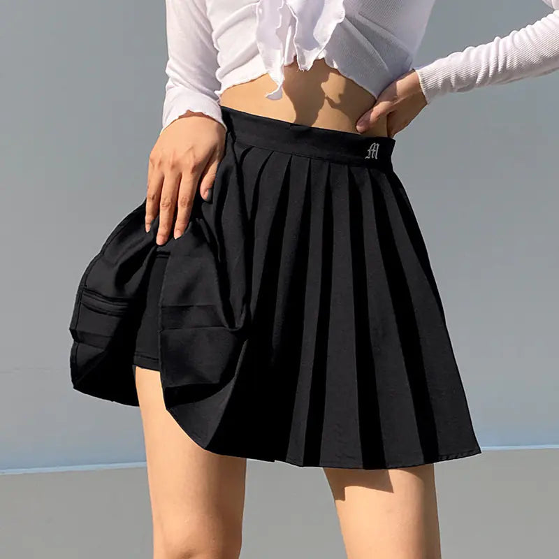 Short White Pleated Mini Skirt for Women with Elastic Waist