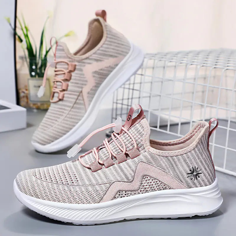 Spring New Women's Breathable Soft Sole Casual Shoes