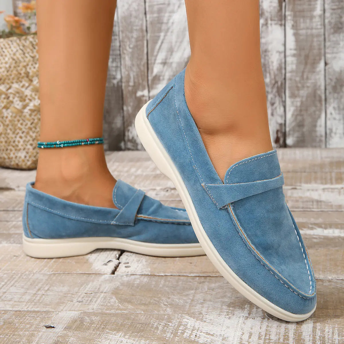 2023 Women's Slip-On Loafers Retro Casual Shoes