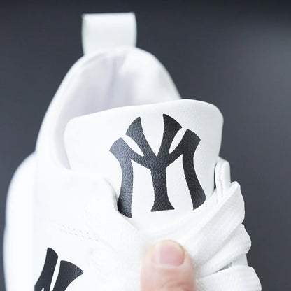 2022 Men's Casual White Sneakers - Soft Sole Couple Shoes