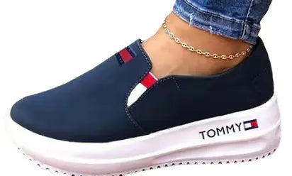 נעלי זמש חדשות לנשים לשנת 2023