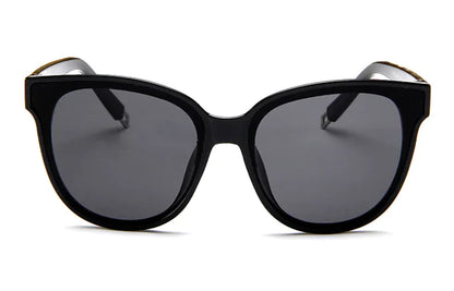 Fashionable Oversized Sunglasses