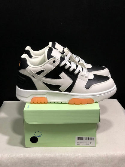 OFF-WHITE Leather Arrow Low-Top Sneakers for All
