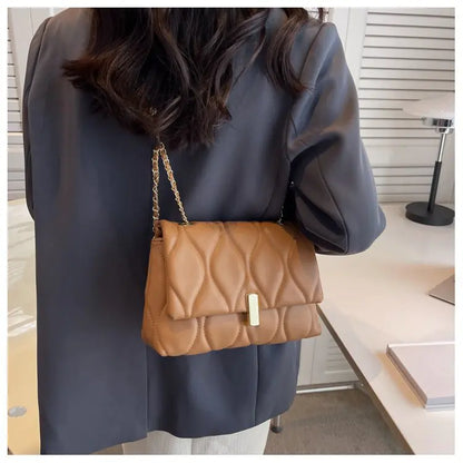 Retro Women's Versatile Single Shoulder Crossbody Bag