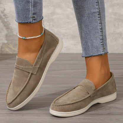 2023 Women's Slip-On Loafers Retro Casual Shoes