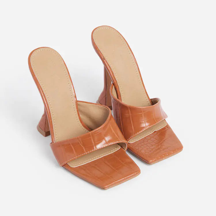 נעלי עקב גבוהות חדשות ואופנתיות לקיץ