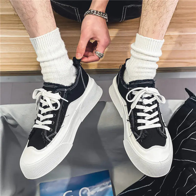 Men's Fashionable Thick Sole Low-Top Canvas Shoes