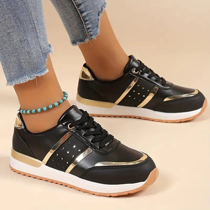 Large Casual Sports Shoes with Thick Sole and Lace Up