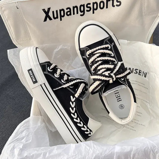 נעלי ספורט אופנתיות לנשים נוחות ונוחות